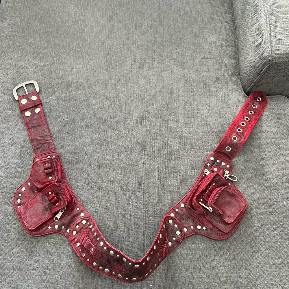 Wild Card Red Leather pocket Belt
